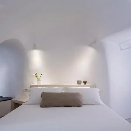 Aqua Dream With Indoor Plunge Pool Wpv Oia Santorini Villa Tholos (Santorini)