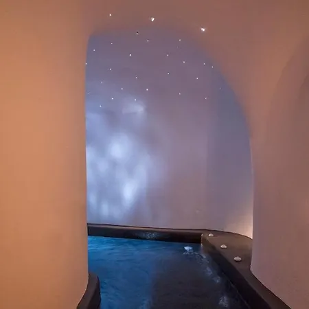 Villa Aqua Dream With Indoor Plunge Pool Wpv Oia Santorini Tholos (Santorini)